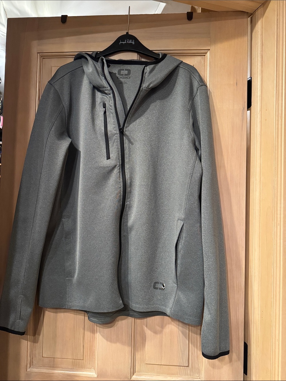 NWOT - OGIO Men’s Charcoal Gray Hooded Lightweight Jacket